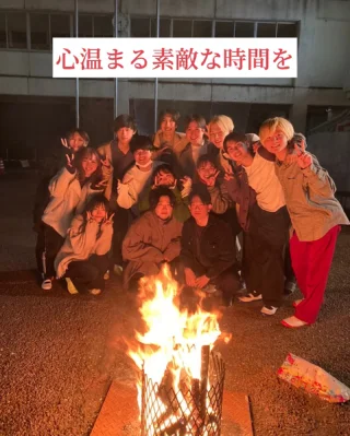 遊んで泊まれる小学校🏫

焚き火を囲んで
大切な仲間と心に残る想い出を
作りに来ませんか？🔥

#牧之原市 #牧之原 #牧之原カフェ #牧之原ランチ #観光スポット #観光 #宿泊 #宿泊施設 #泊まれる学校 #泊まれる学校カタショー #静岡観光スポット #合宿 #大学生 #大学生旅行 #学生 #学生旅行 #国内旅行 #合宿所 #静岡 #静岡観光 #廃校 #廃校活用
#自然 #田舎 #レトロ#思い出 #travel #焚き火